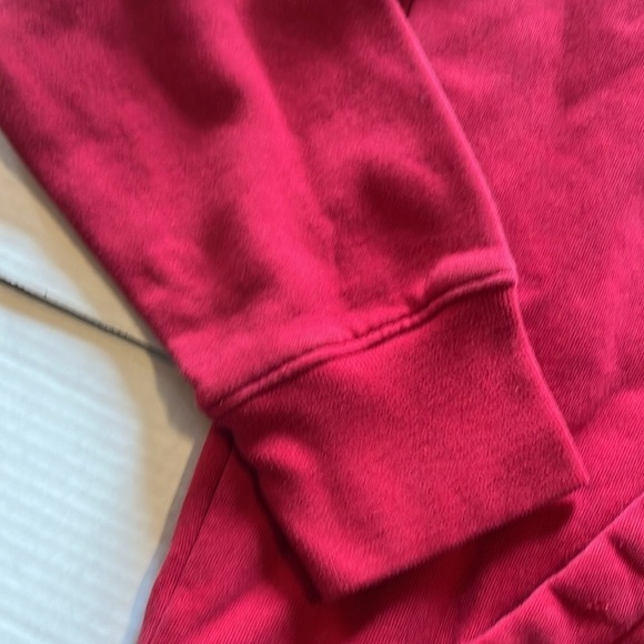 Hollister-S-red-scoopneck, long sleeve, kangaroo pocket, ribbed, sweatshirt. - Picture 5 of 12